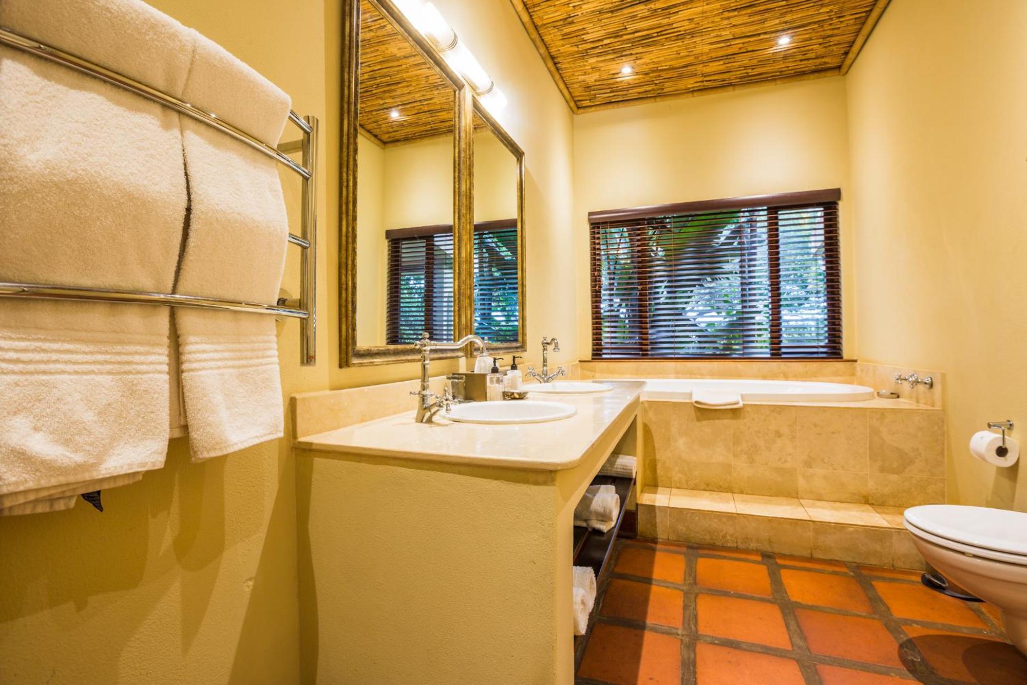 Sondela Nature Reserve & Spa Country House Bela-Bela Pokoj fotografie