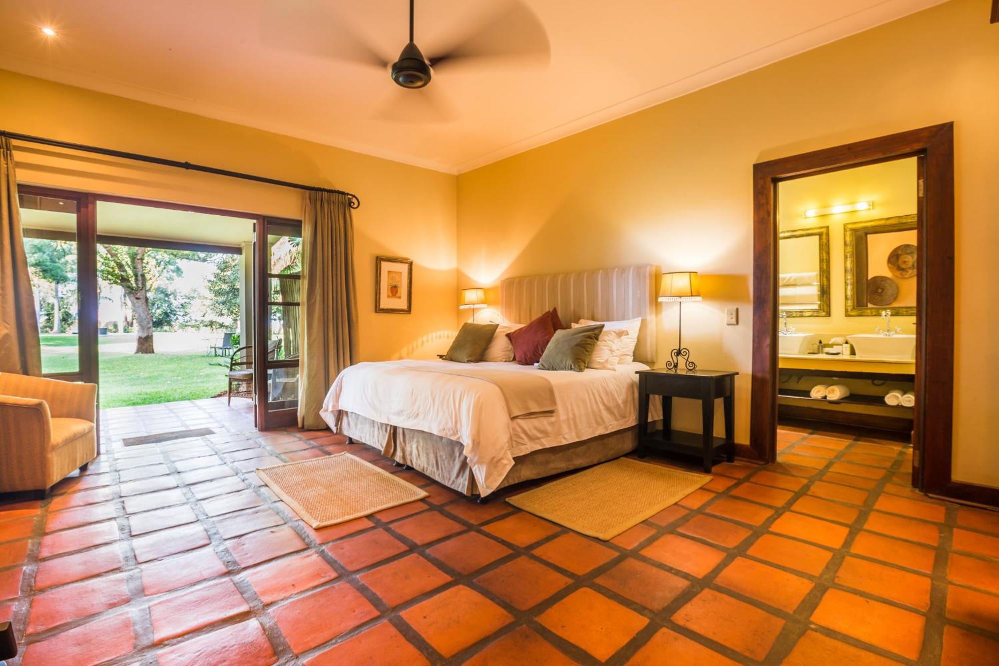 Sondela Nature Reserve & Spa Country House Bela-Bela Pokoj fotografie
