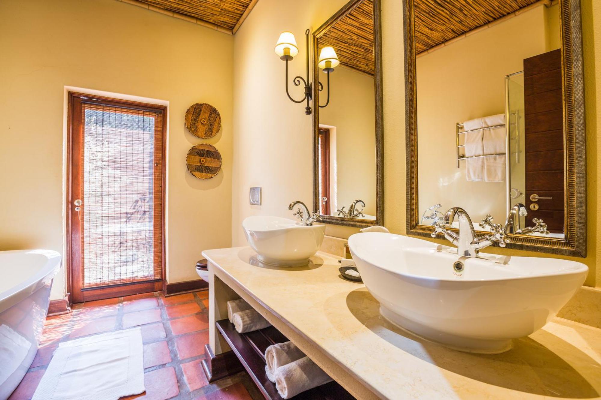 Sondela Nature Reserve & Spa Country House Bela-Bela Pokoj fotografie